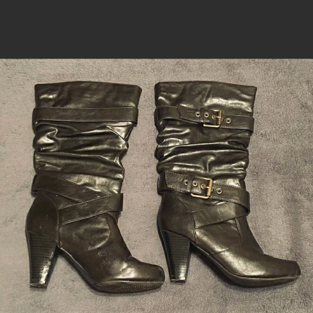 Womens Heel Boots size 8